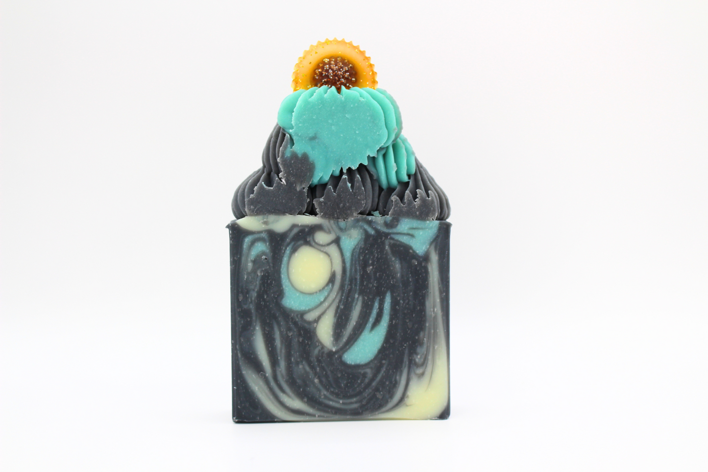 World of Vibration® Refreshing Vibra Frosted Soap: Sunflower Soap for Revitalizing Experience